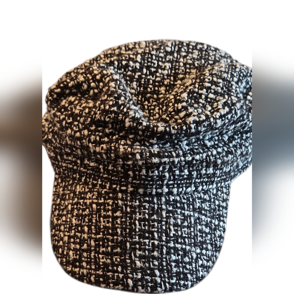 Newsboy Hat Black and White OSFM